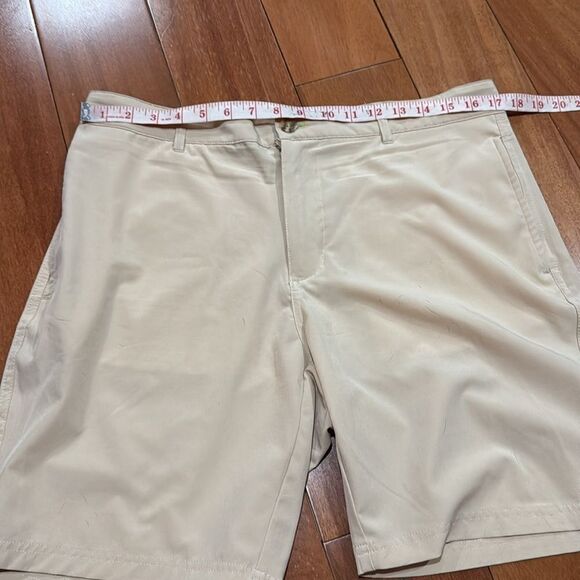TailorByrd Men’s Performance Tan Golf Casual Shorts Size 32 - Picture 7 of 8